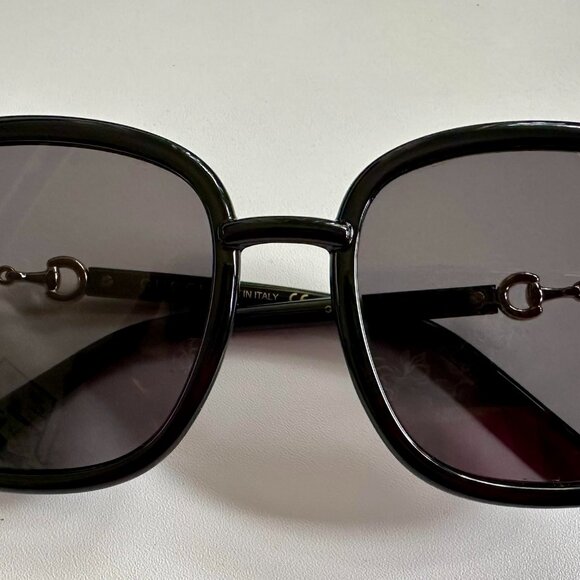 Gucci Horsebit Black Sunglasses GG0893S - Picture 5 of 6